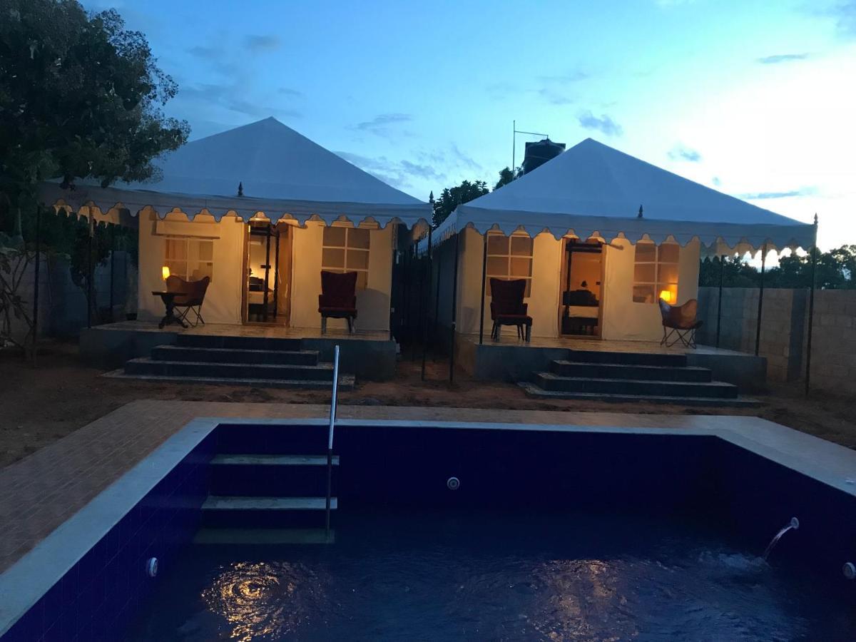 16 Bedouin Hotel โฮซูร์ ภายนอก รูปภาพ